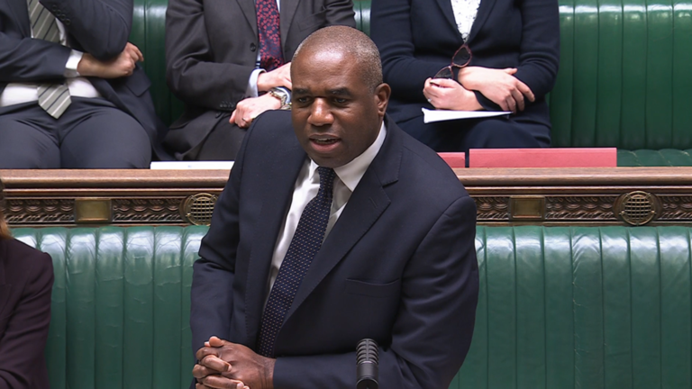 Jury trial changes survive Labour rebellion to clear first Commons hurdle | Politics News