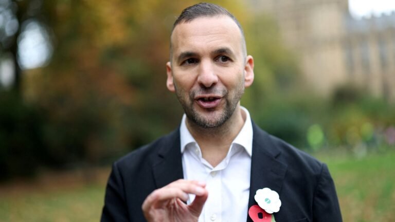 Polanski to warn Starmer ‘hasn’t done enough’ to protect energy customers from bill hikes | Politics News