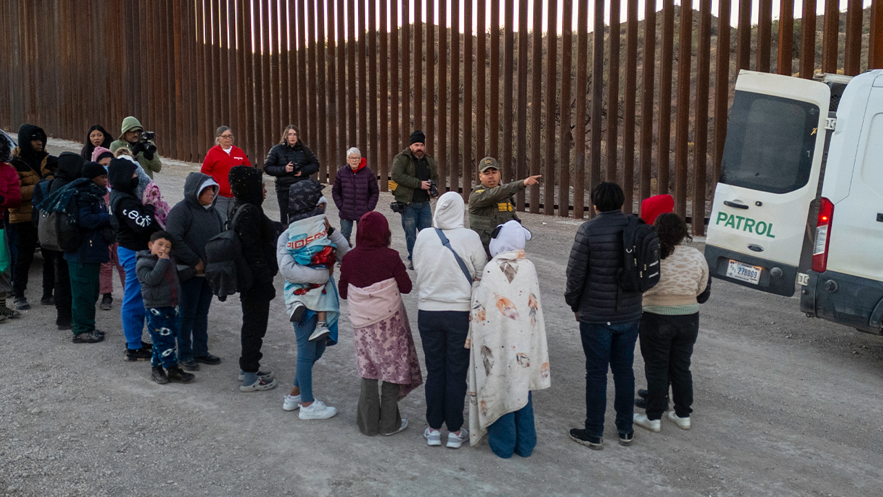 trump-border-crackdown.png