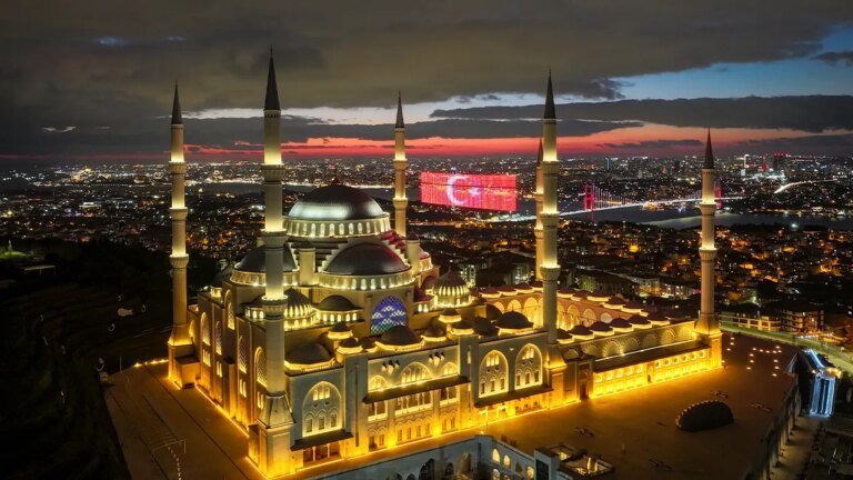 Iranian ballistic missile fired toward Turkey reportedly shot down by NATO
