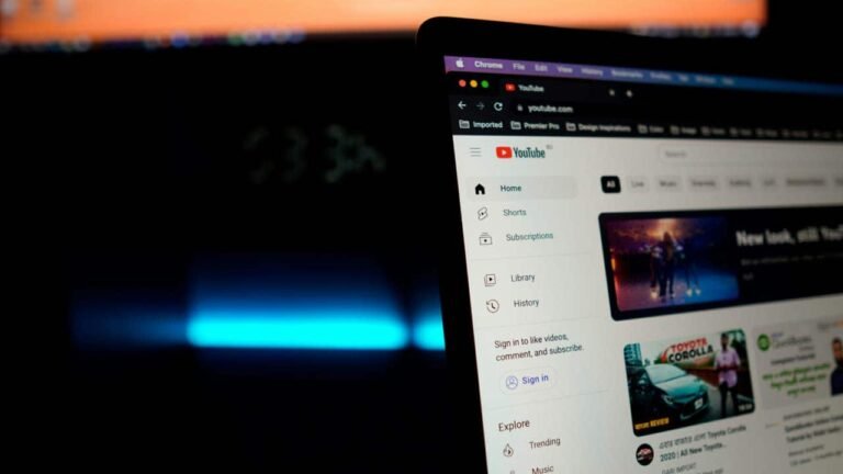 Google warns about YouTube job text scams and how to spot the signs