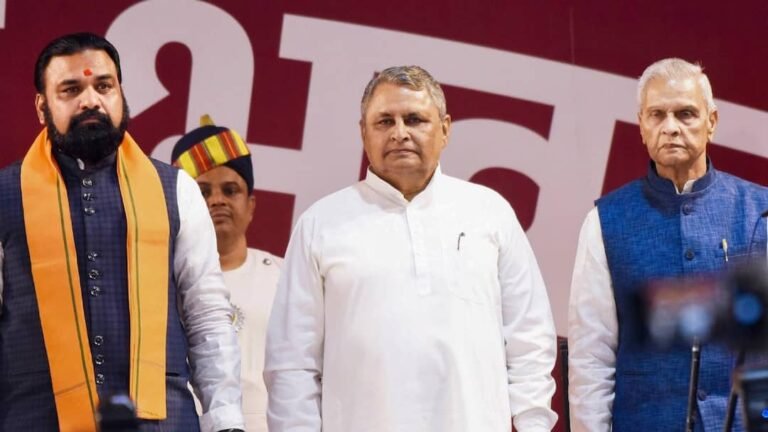 Departments divided in the new government of Bihar, BJP heavy on JDU! See full list