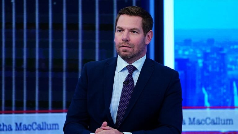 House ethics panel probes Swalwell over misconduct claims as calls for expulsion grow