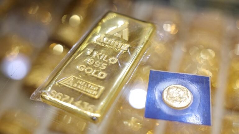 Central banks ‘scoop up a load’ of gold in bumpy first quarter