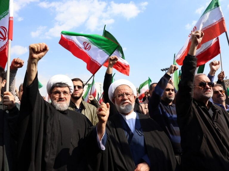 Iran authorities await war ‘victory’ as supporters mark 1979 anniversary | US-Israel war on Iran News