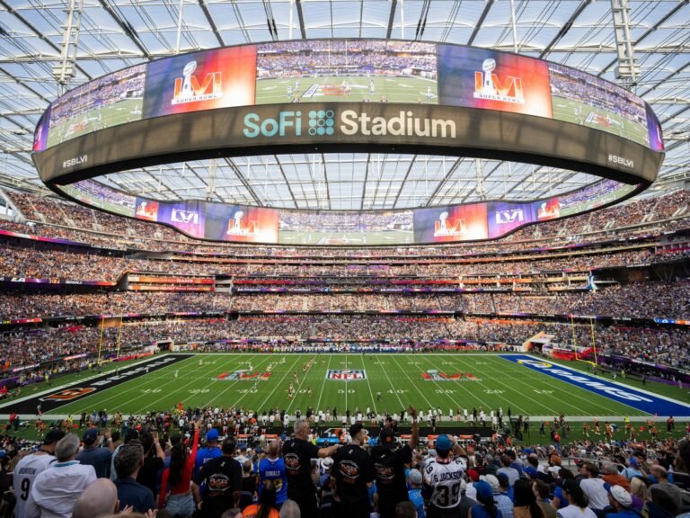 Los Angeles Stadium workers urge FIFA to bar ICE from World Cup | World Cup 2026 News