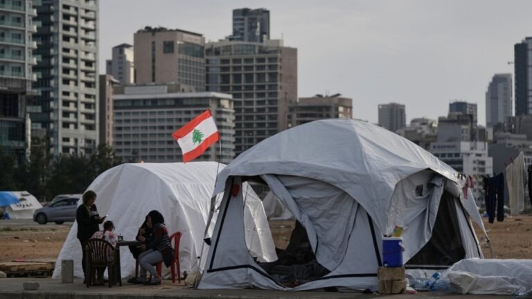 Over 1.2m in Lebanon expected to face acute hunger: UN-backed report | Food News