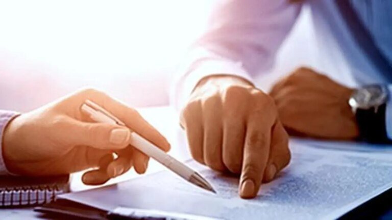 Groww reports 87% revenue jump in Q4, posts ₹686.4 crore profit as Board sees Director exit