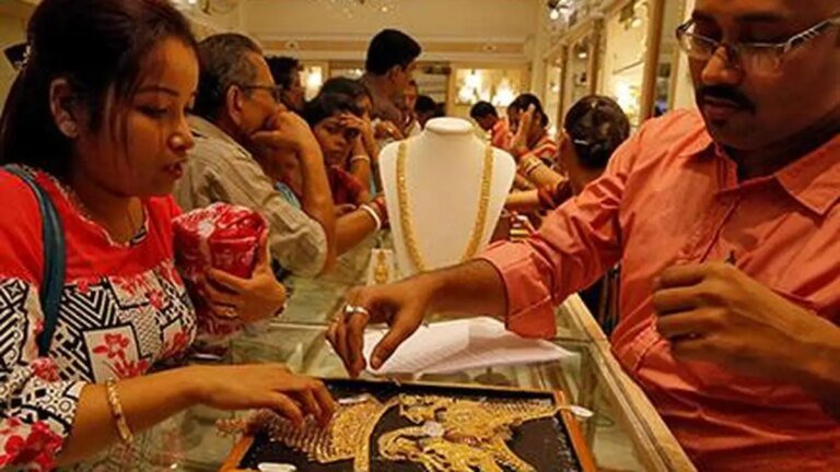 PC Jeweler shares rally 10% as Q4 updates lift sentiment, Kalyan Jewelers gains on strong growth outlook