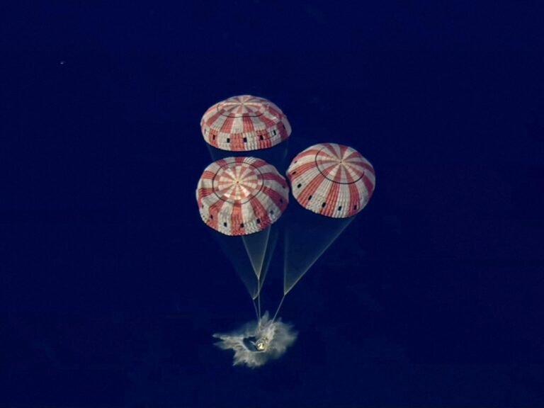 Moment Artemis II splashes down after moon mission | Space