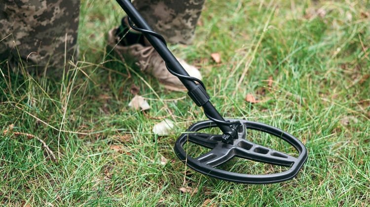 Delhi Bomb Threat: Threat to bomb two colleges of DU, campus evacuated; Police engaged in investigation – Two Colleges Of Delhi University Received A Bomb Threat Via Email Today