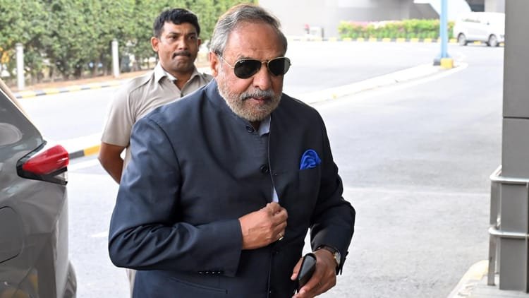 Congress: Shashi Tharoor and Manish Tiwari got the support of this Congress leader, supported the government’s policies on Hormuz – India Hormuz Crisis Anand Sharma Statement India Diplomacy Foreign Policy West Asia Crisis Congress Response