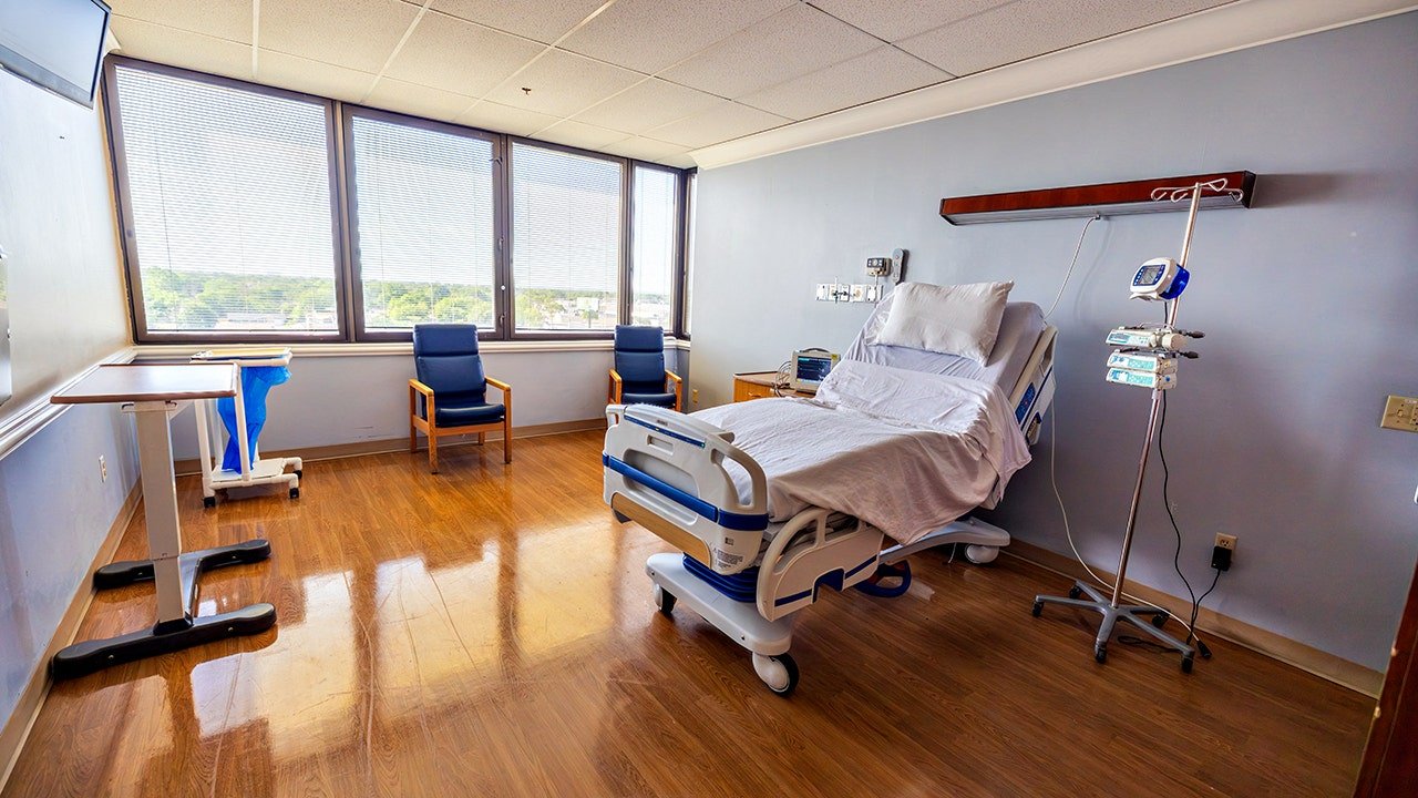 empty-hospital-bed-istock.jpg