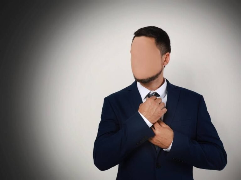 World’s blandest man steps down from CEO job • The Register