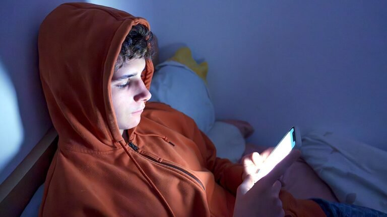 Florida AG warns social media firms face billions in fines over kids ban