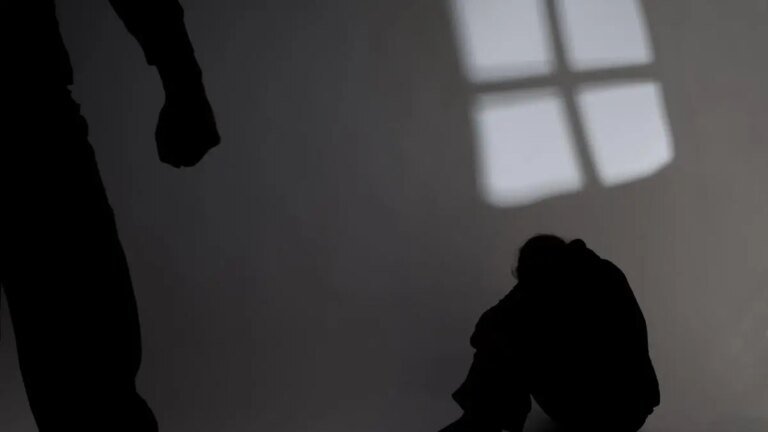 Sexual harassment case registered against senior officials of Anand Rathi Wealth in Pune