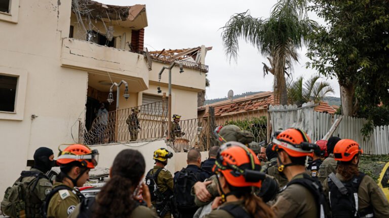 Central Israel hit by one of Iran’s largest missile barrages in weeks | US-Israel war on Iran