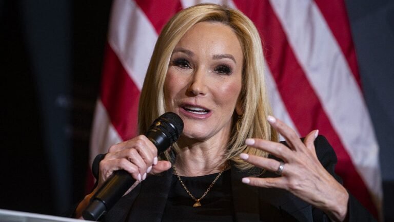 Paula White-Cain says Americans are leaving institutions, not losing faith
