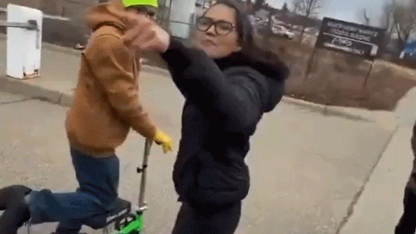 FBI opens probe into assault on reporter at Minneapolis anti-ICE protest