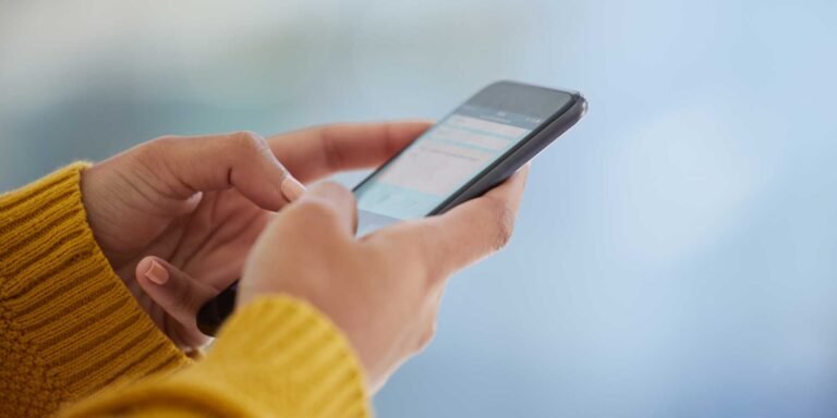 Phone buyers delay purchases, hold onto handsets longer • The Register
