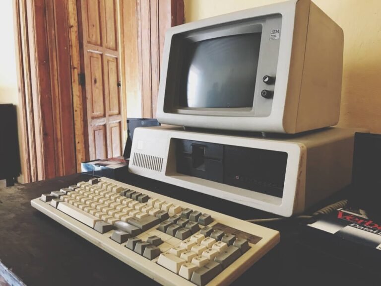 Microsoft sets its sights on the past with 86-DOS and PC-DOS • The Register