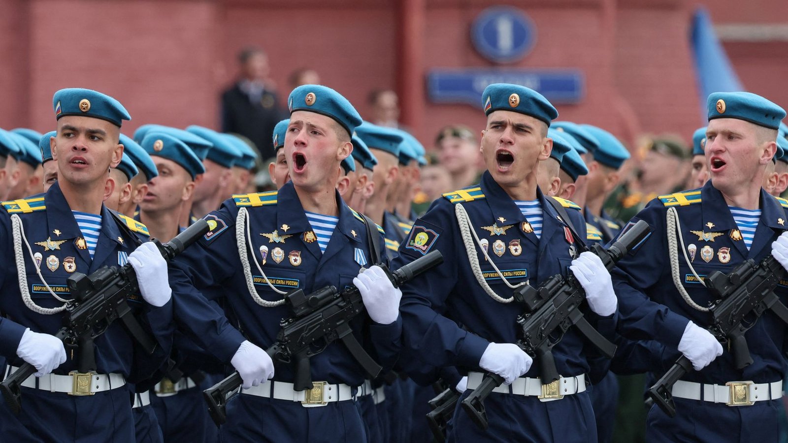 1778350314_skynews-victory-day-moscow_7243305.jpg
