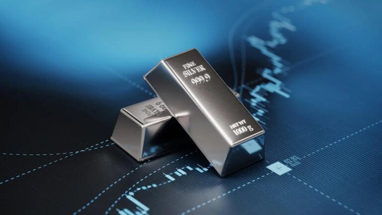 Silver futures rise to ₹2.79 lakh per kg