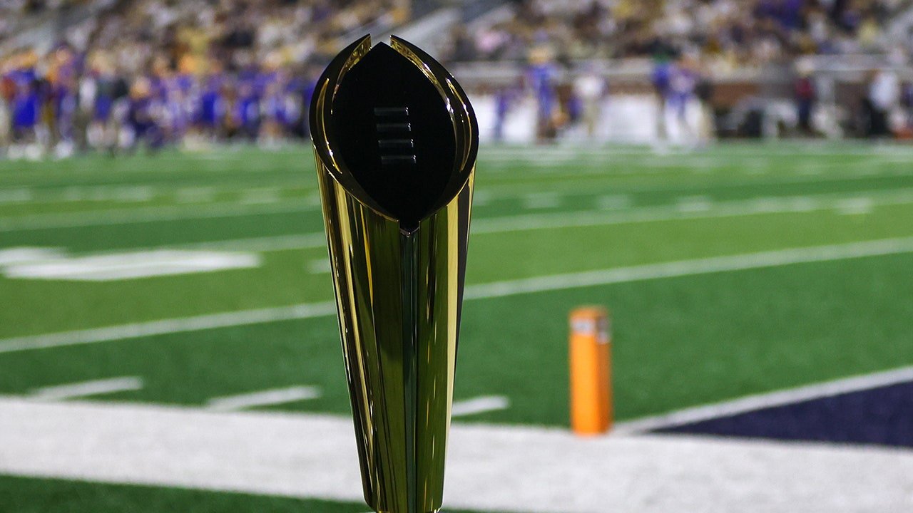 1778726142_cfp-trophy.jpg