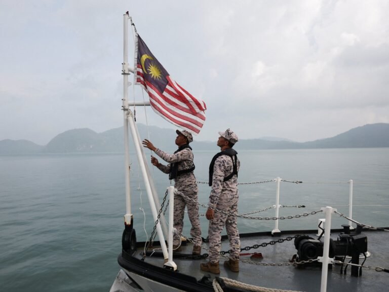 Malaysia rescues 23 migrants after boat capsizes, 14 still missing | Migration News