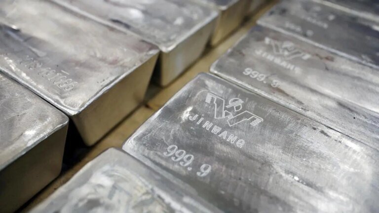 Govt restricts silver bar imports after steep duty hike