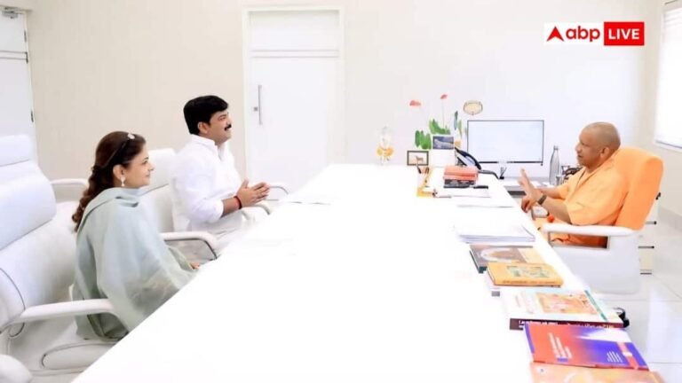 Dhananjay Singh’s wife Srikala Reddy meets CM Yogi before UP Panchayat elections, stir intensifies