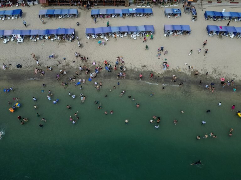 Colombia tourist jewel plagued by violence | In Pictures News