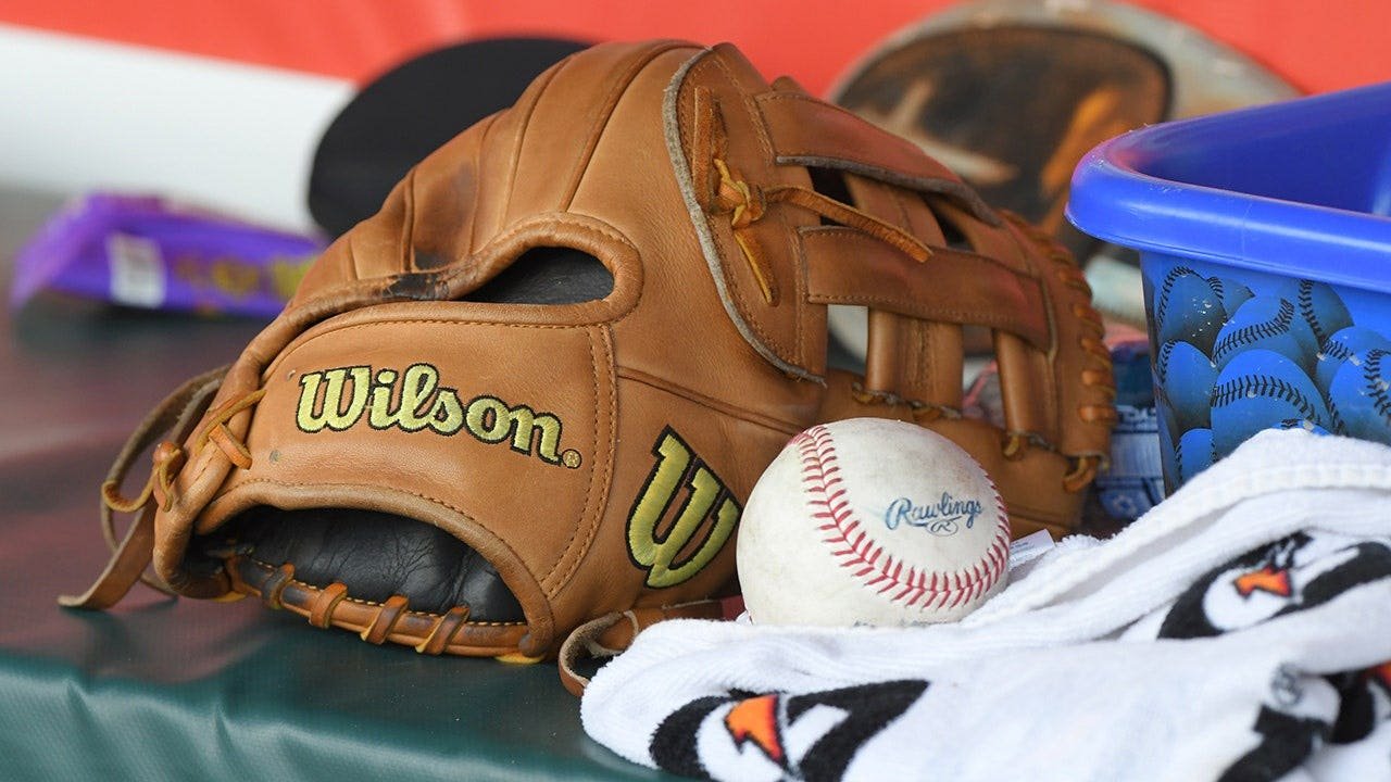 Baseball-Gear-Photo-2.jpeg