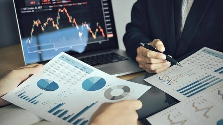 Q4 Results 01st May Live: Jindal Steel, Punjab Chemicals, ZEN Technologies to announce Q4 results, Adani Enterprises, Adani Ports, HUL, Bajaj Finserv, Mazagon, Edelweiss in focus