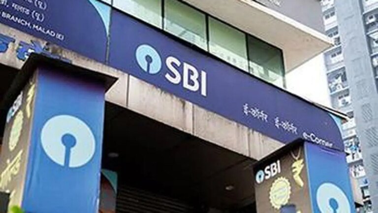 SBI shares fall 3% after Q4 miss; Time to sell?