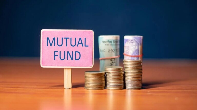 Equity MFs inflow drops 5% to ₹38,440 cr in Apr