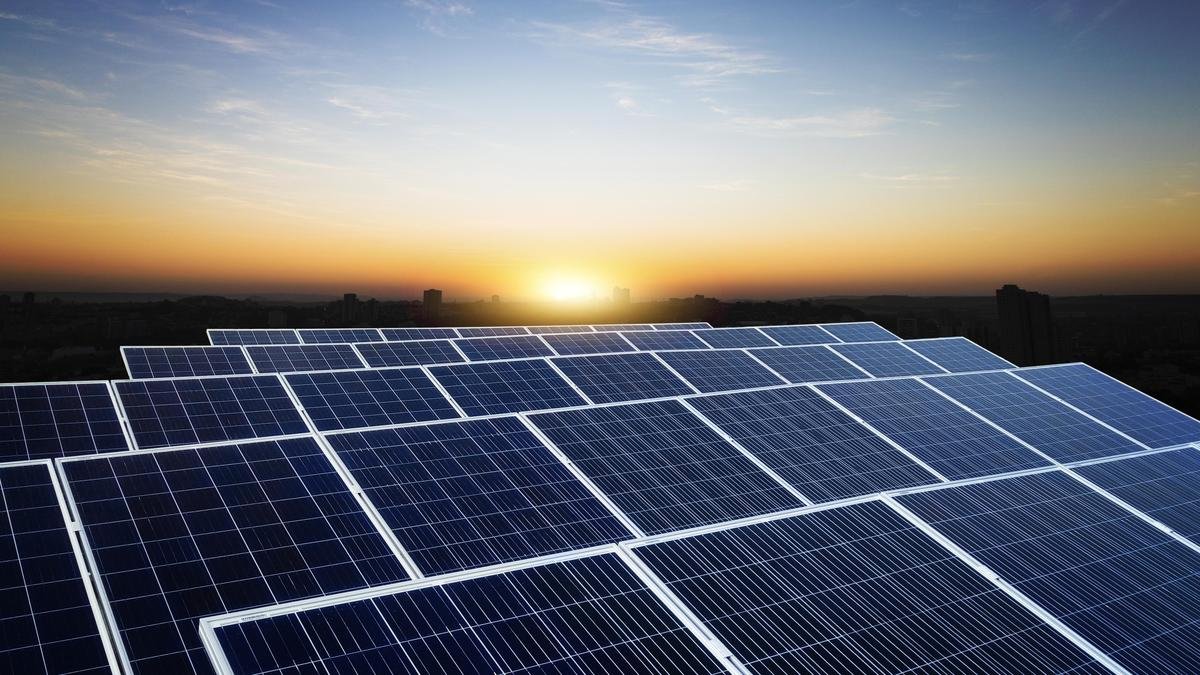 PO10_Solar_panels.jpg