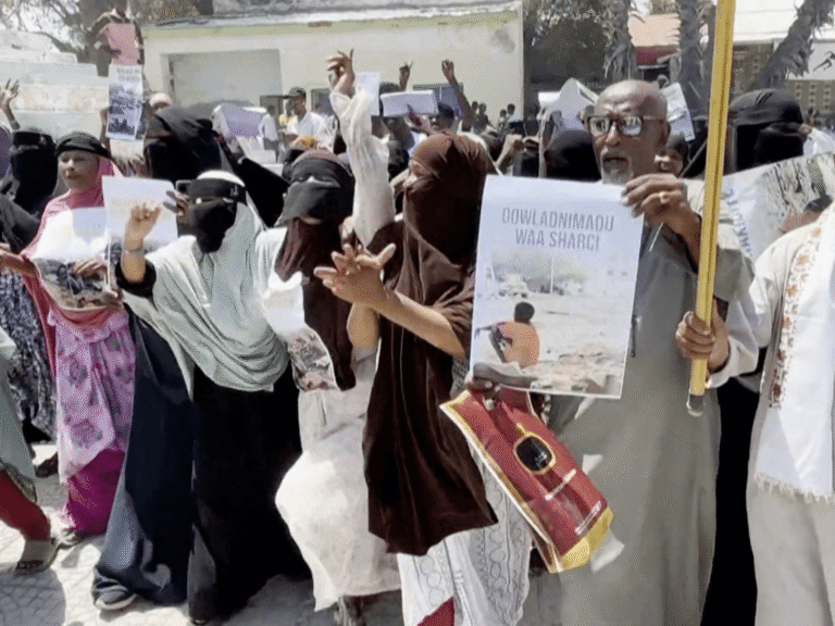 Somalis rally against government-ordered evictions in Mogadishu | Protests