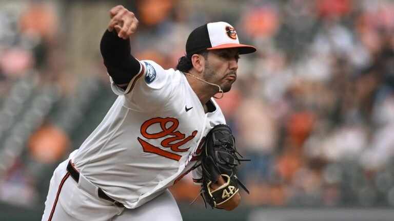 Orioles’ Anthony Nunez reveals ‘it’s a boy’ on live TV during game