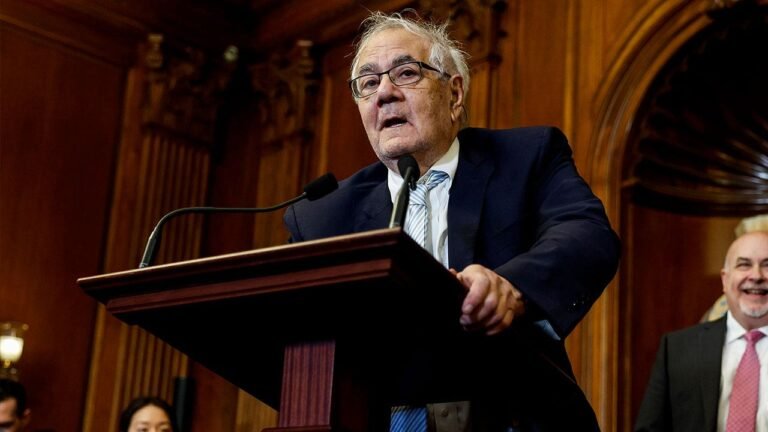 Barney Frank warns Democrats on far-left while in hospice care