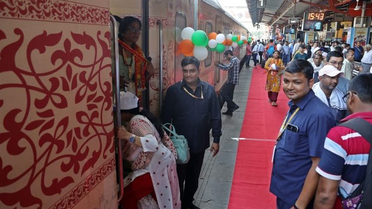 Journey of faith from Indore to Nepal: IRCTC starts Pashupatinath Darshan Yatra, complete tour for Rs 62 thousand – Irctc Tour Package Price Bharat Gaurav Train Indore To Nepal Pashupatinath Yatra National Park Safari