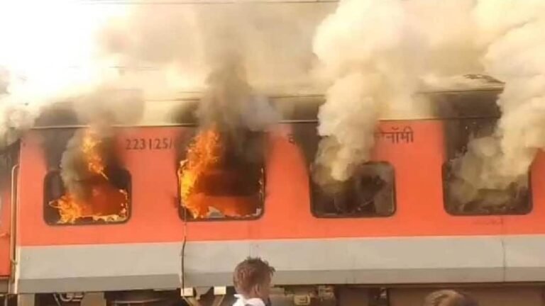 Playing with railway security! Kolkata company used to supply fake safety kits, case registered