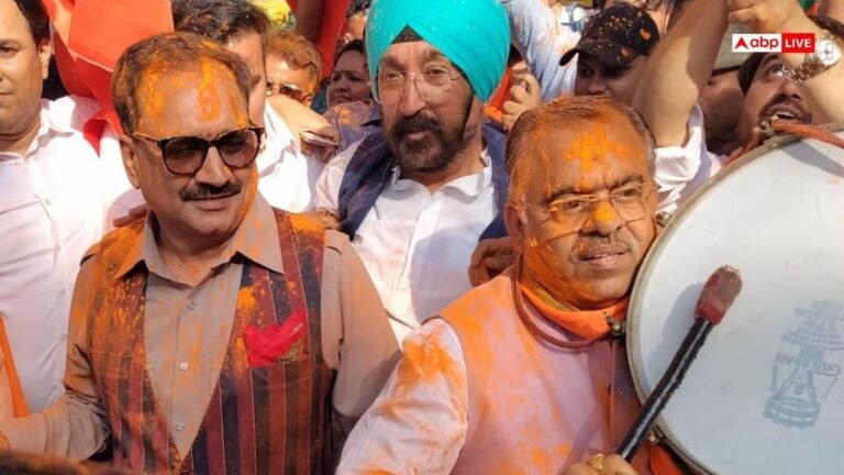 Celebration in Delhi on victory in Bengal, BJP took out victory procession, said- ‘Now Punjab…’