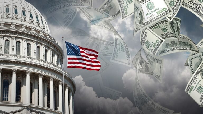Progressive push for $25 federal minimum wage mandate sparks economic warnings