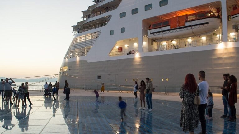 MSC Cruises unveils over-water swing ride for new flagship’s theme park