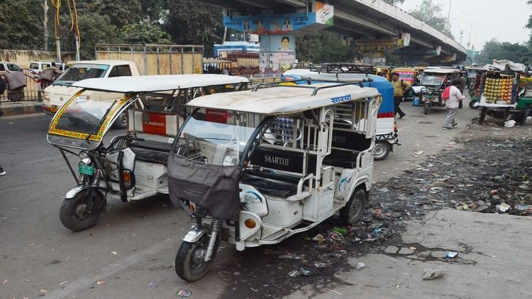 E-rickshaw: New e-rickshaw rules come into force in Delhi from today; What changes will there be, what are the new conditions of the Transport Department? – New E-rickshaw Registration Rules In Delhi: One License, One Vehicle Policy Starts From 15 May