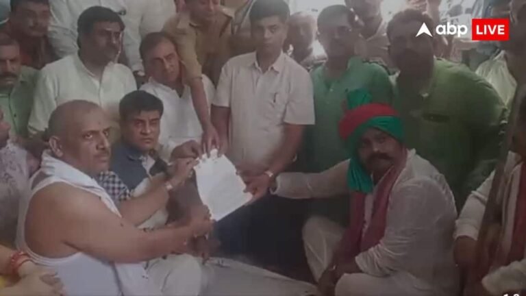 Kanpur News: ‘I will not wear clothes and slippers until school work is completed’, Amitabh Bajpayee swore on the foundation stone controversy.