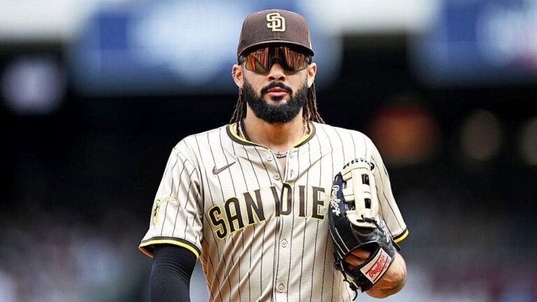 Fernando Tatis Jr. ripped for embarrassing fielding blunder that led to “little league grand slam”