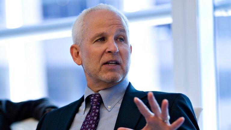 Ex-Northwestern president axed as Georgetown Law commencement speaker
