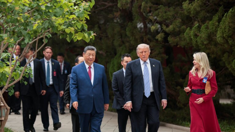 Xi praises US ‘milestone’ visit and relationship, offers Trump roses | Donald Trump